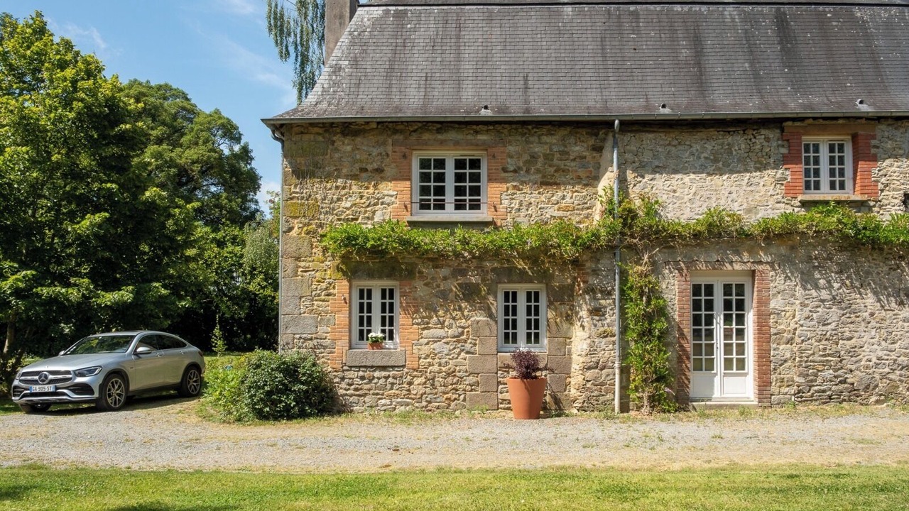 Photo of Outdoor in Saint-Aubin-d'Aubigne
