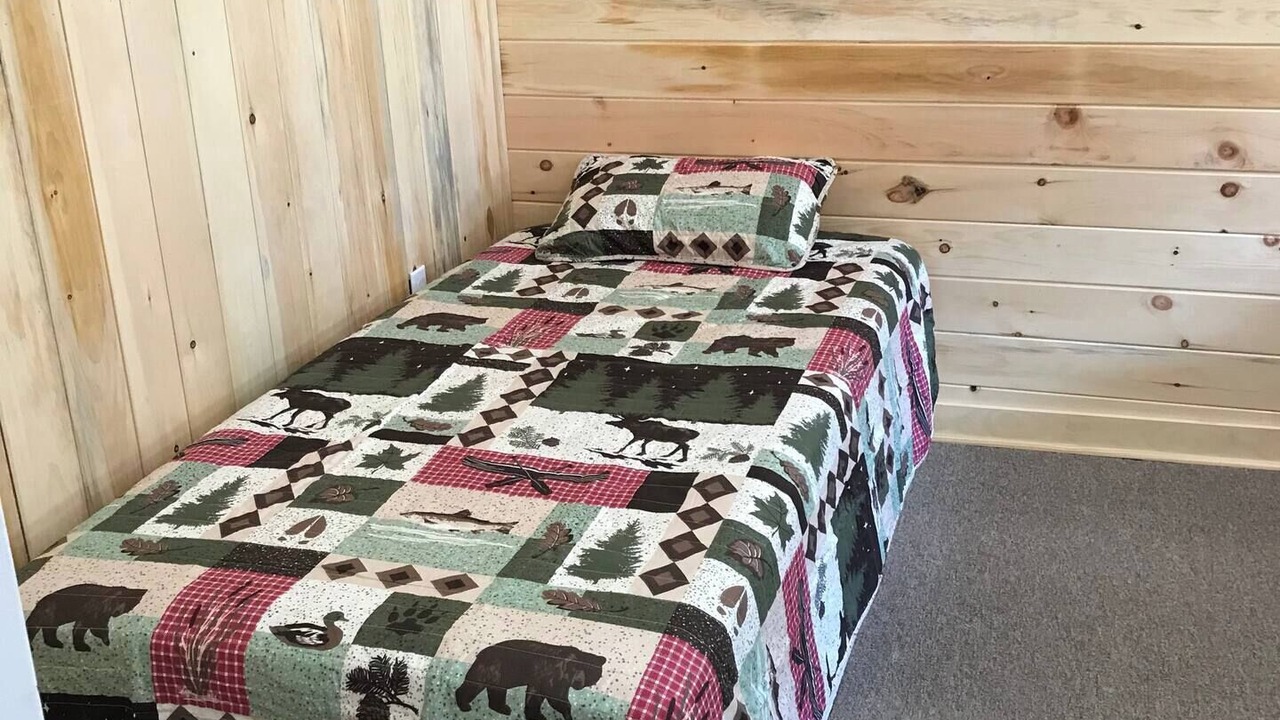 Photo of Bedroom in Alban