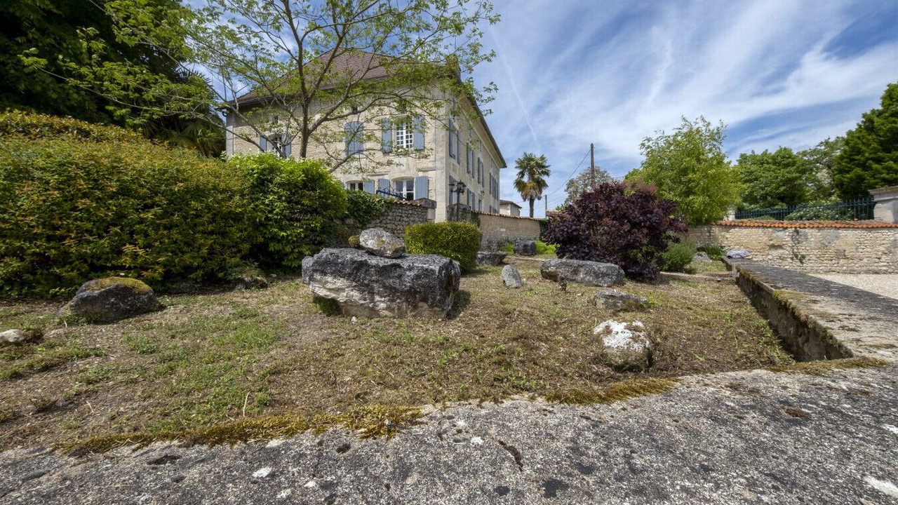 Photo of Outdoor in Montboyer