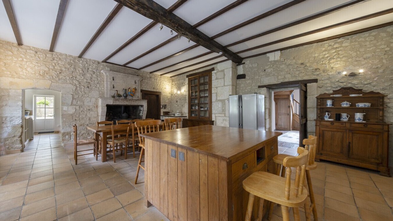 Photo of Others in Montboyer