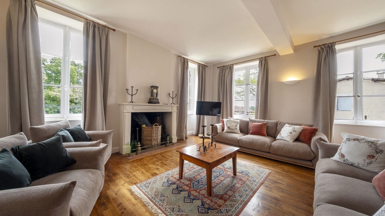 Photo of Livingroom in Montboyer