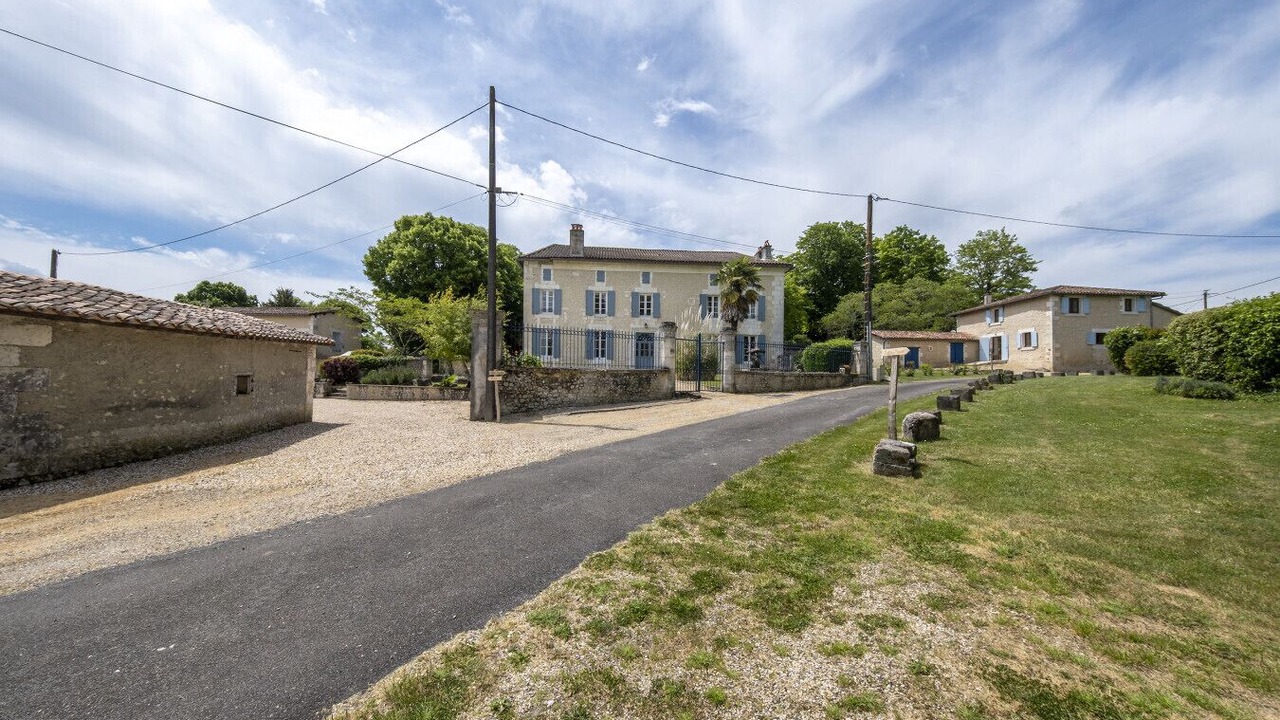 Photo of Outdoor in Montboyer