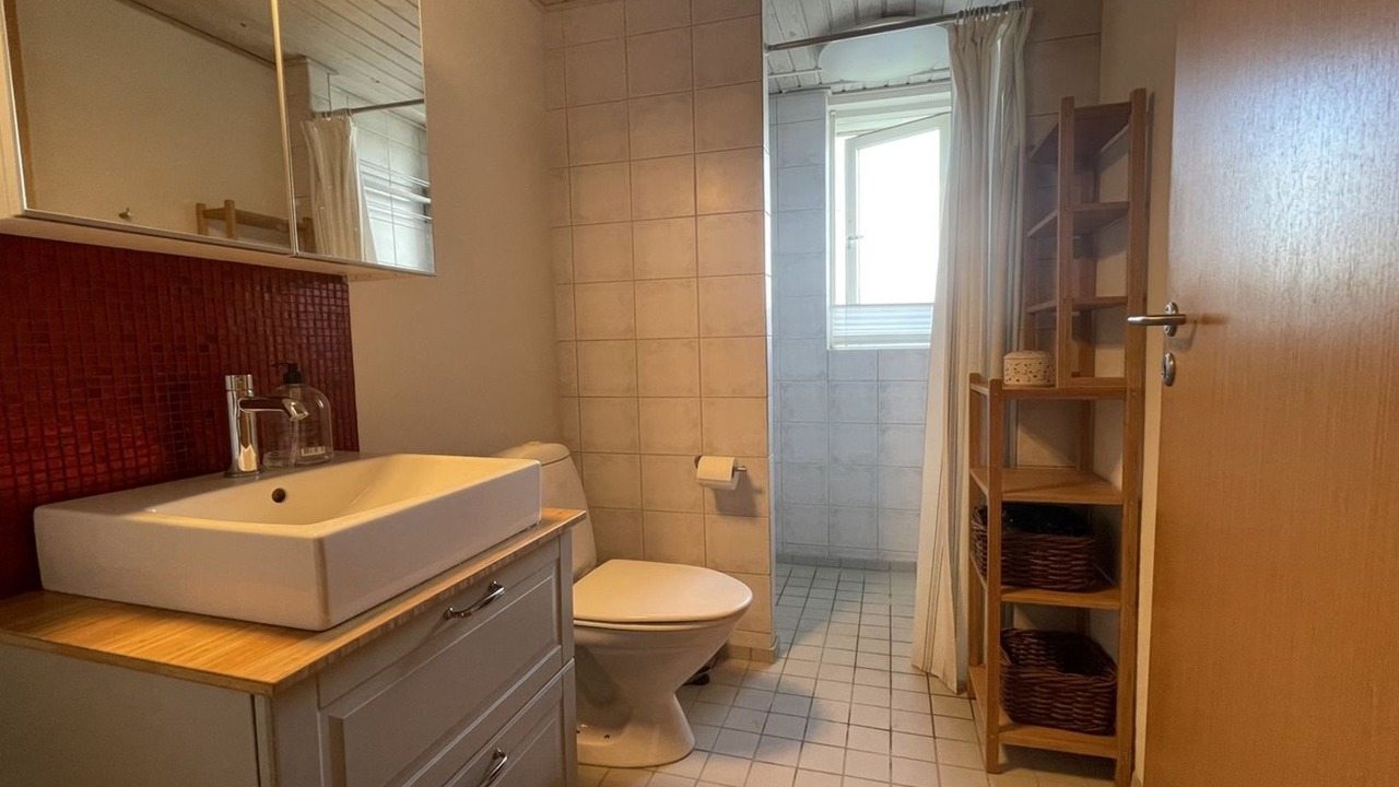 Photo of Bathroom in Lyngsbæk Strand