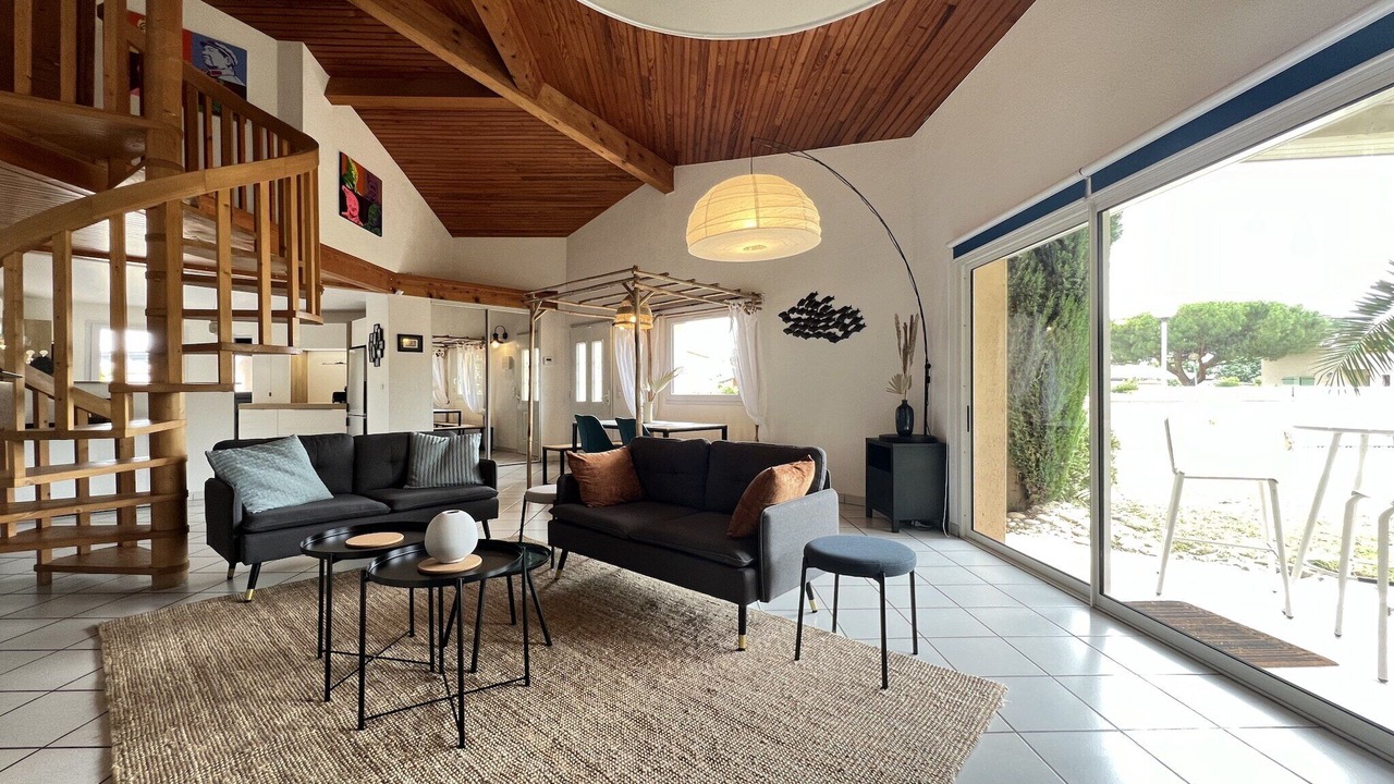 Photo of Livingroom in Frouzins