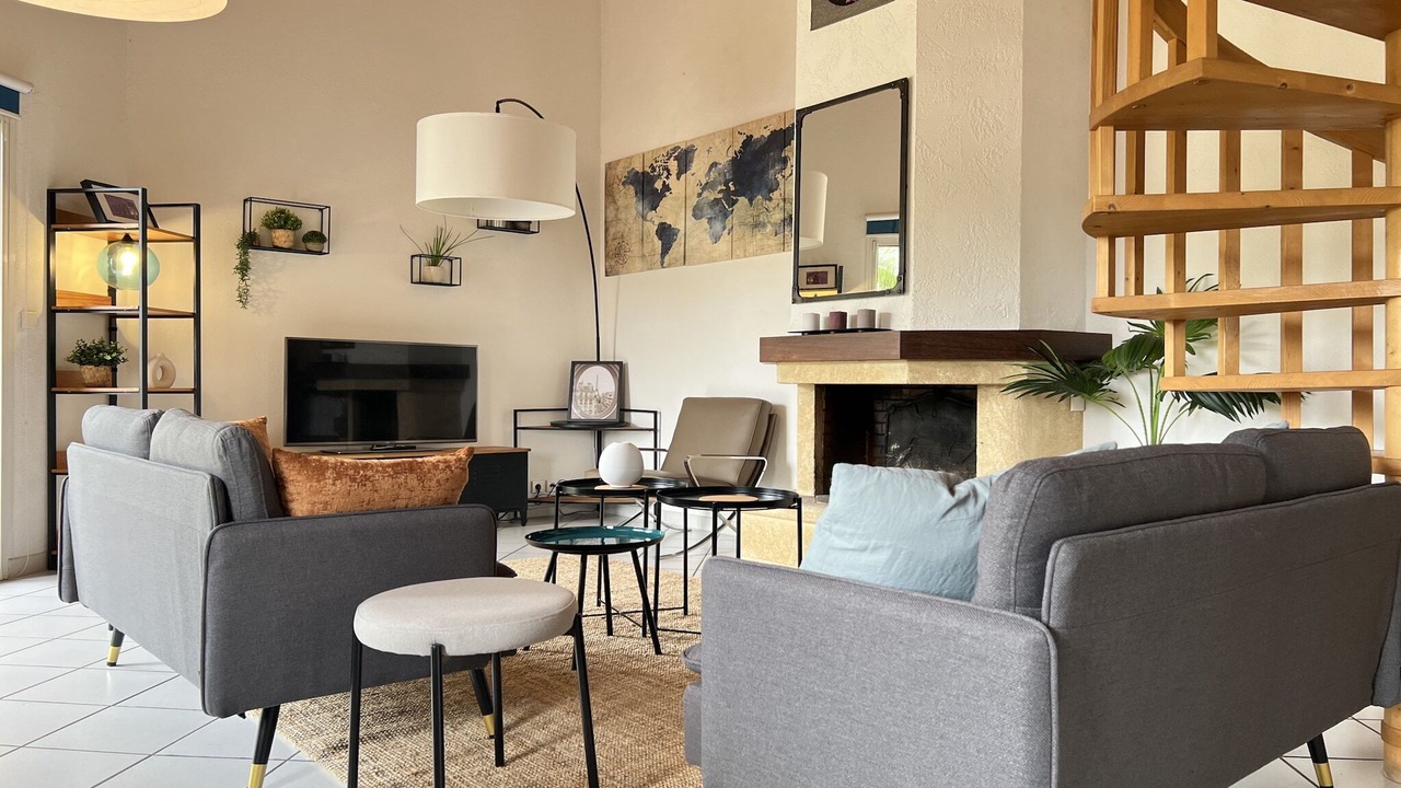 Photo of Livingroom in Frouzins