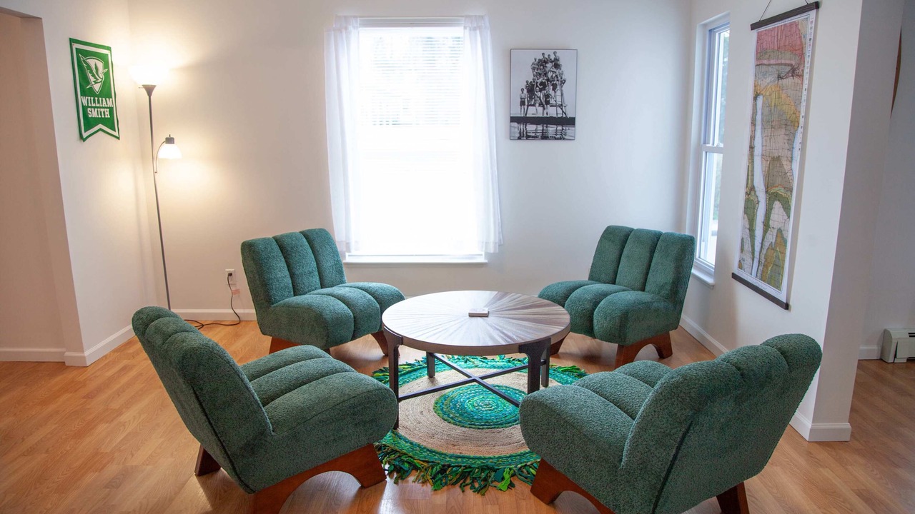 Photo of Bedroom in Western Gardens