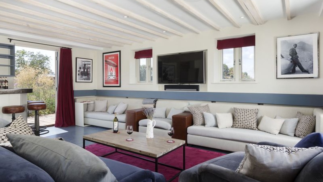 Photo of Outdoor in Laverton