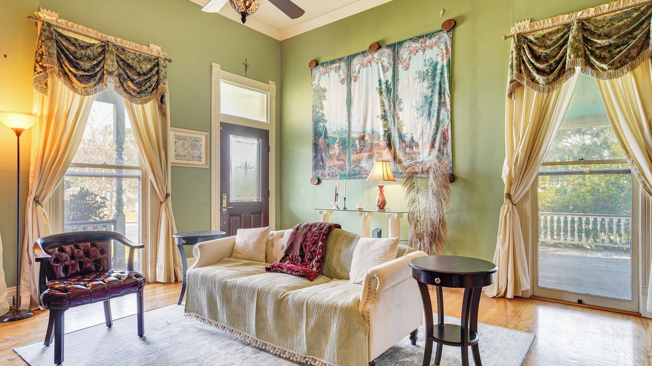 Photo of Bedroom in Jeanerette