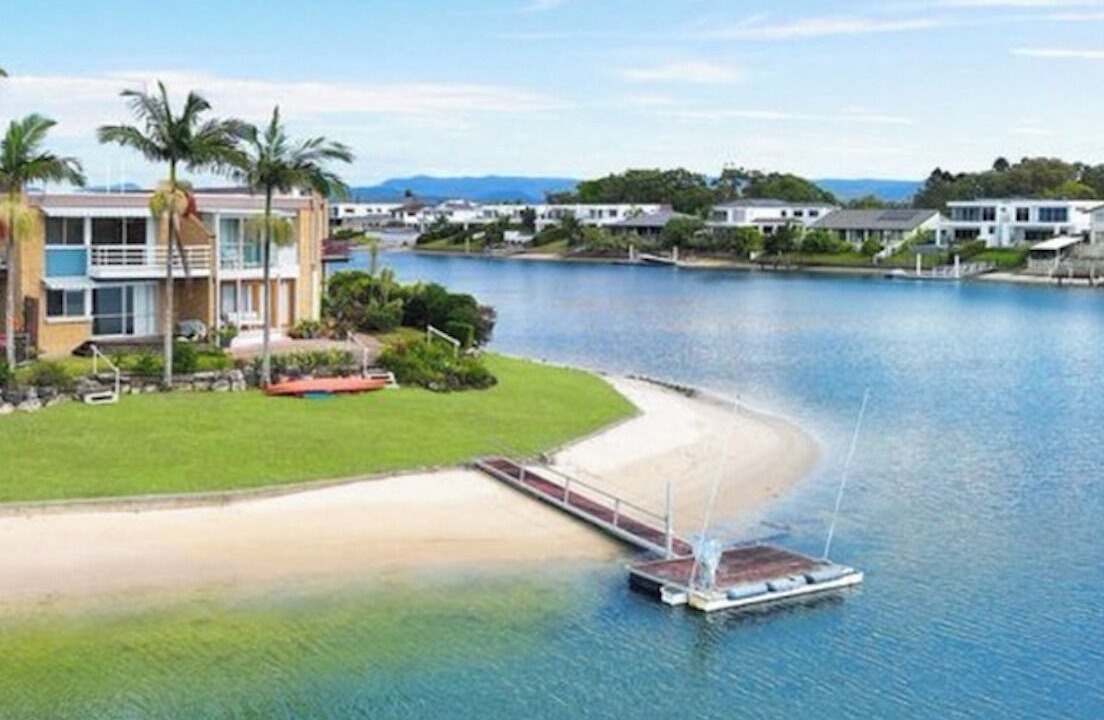 Photo of Others in Mermaid Waters