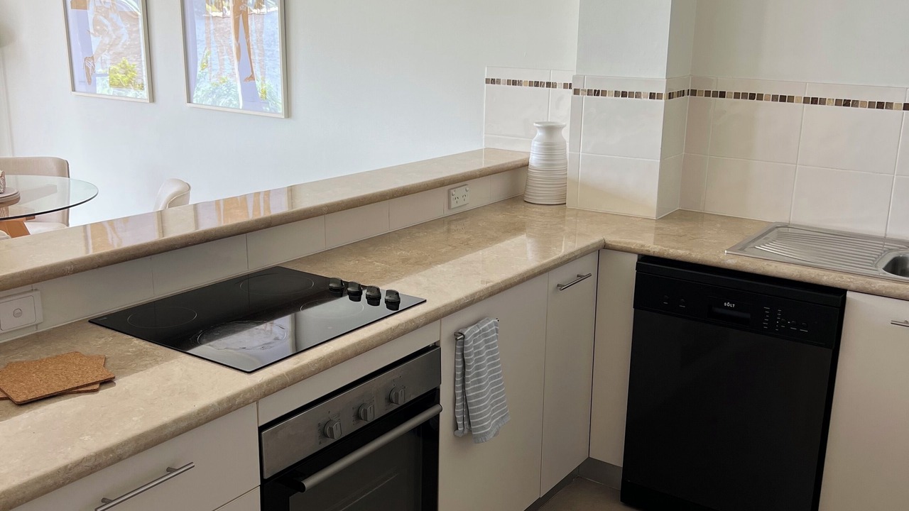 Photo of Kitchen in Mermaid Waters