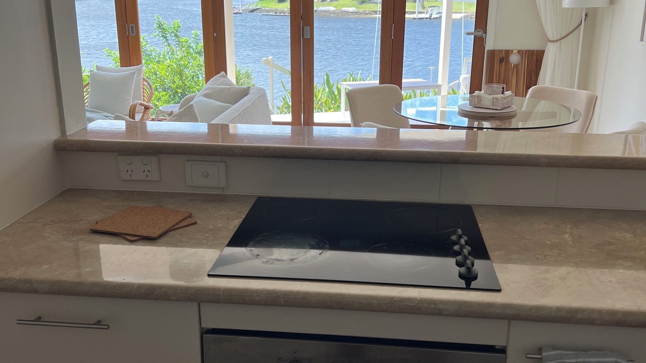 Photo of Kitchen in Mermaid Waters