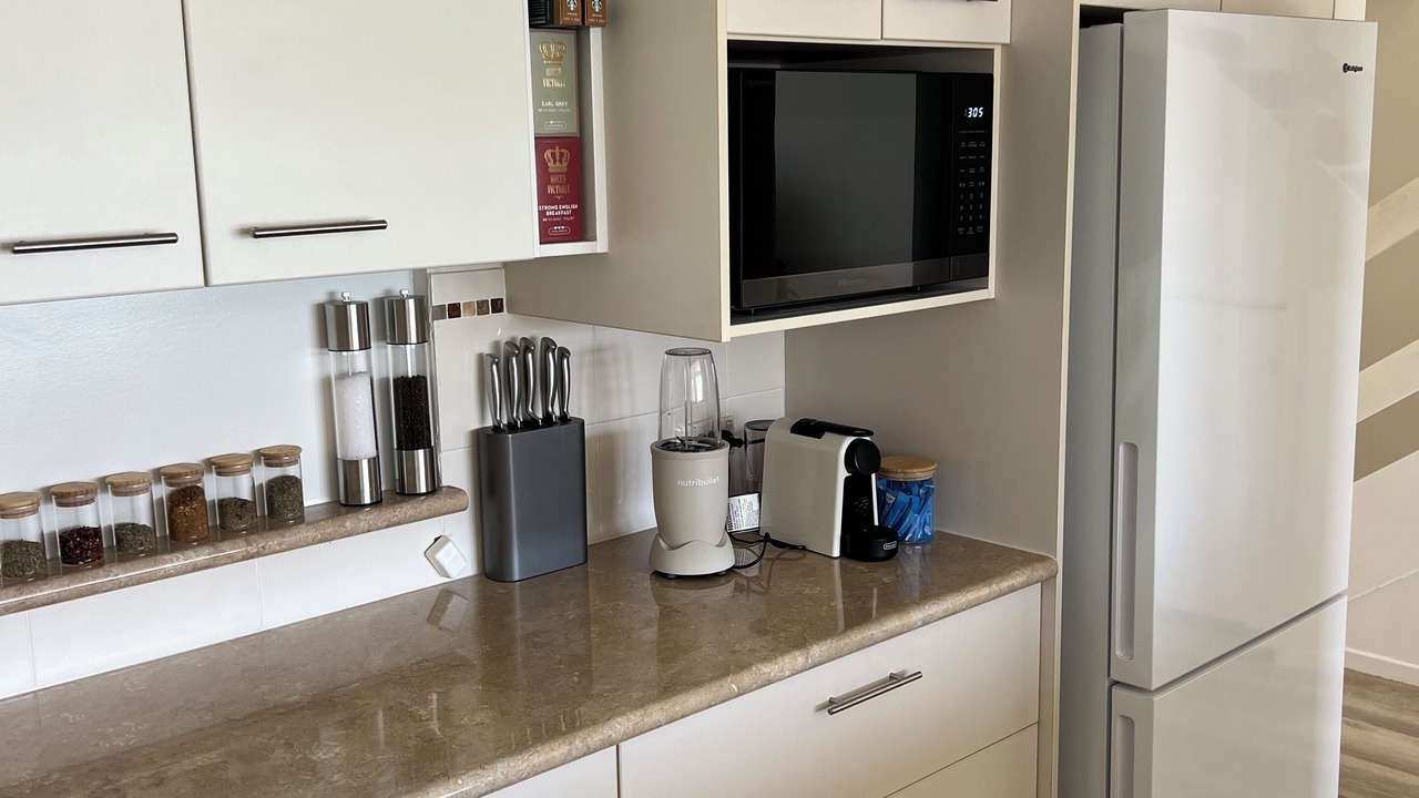 Photo of Kitchen in Mermaid Waters