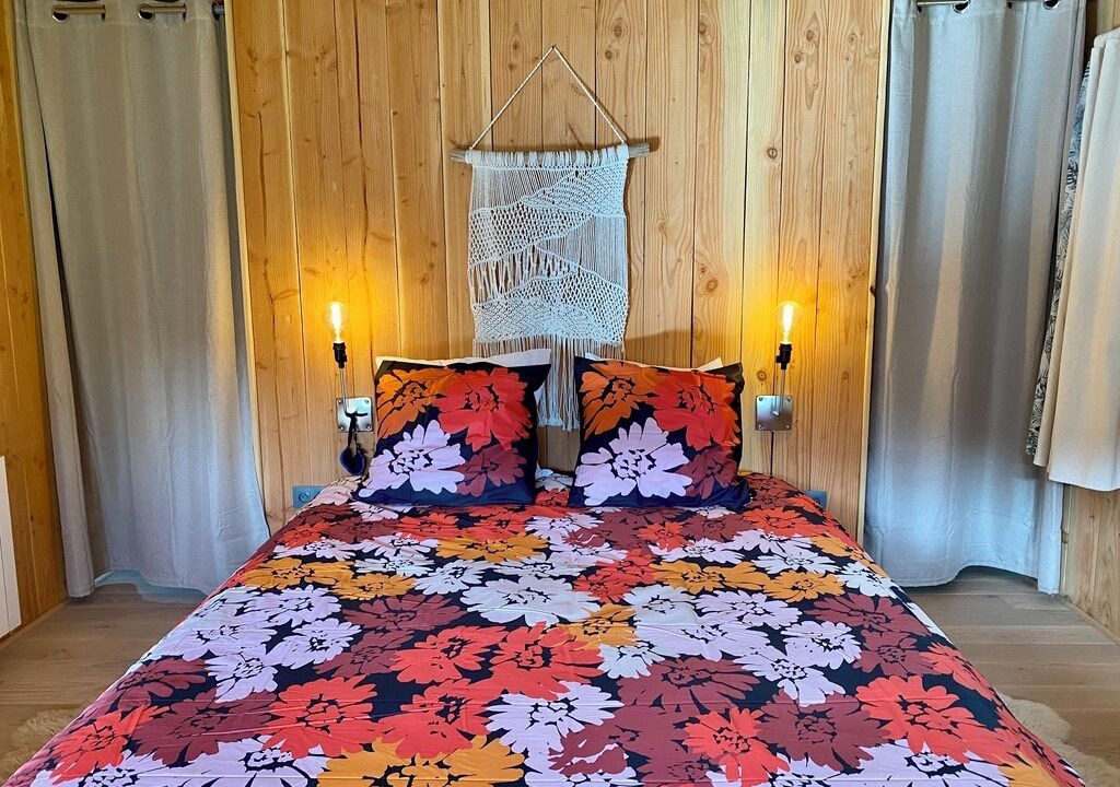 Photo of Bedroom in Saint-Parthem