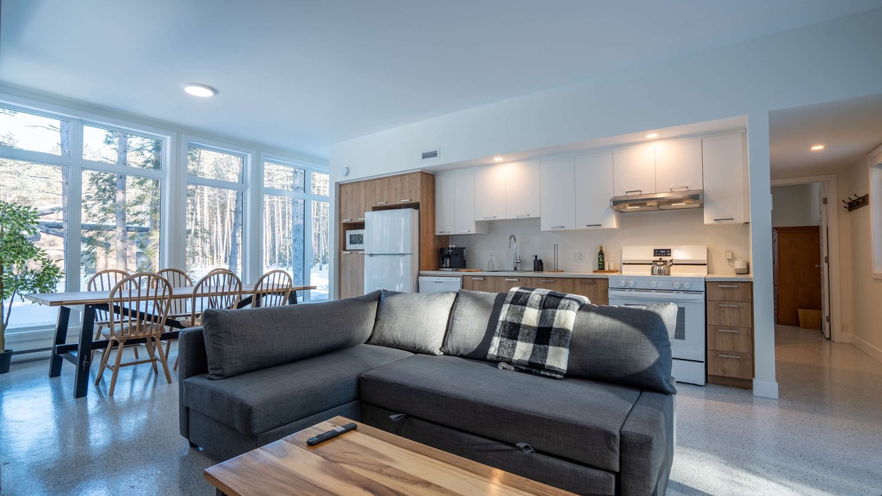 Photo of Livingroom in Saint-Alexis-des-Monts