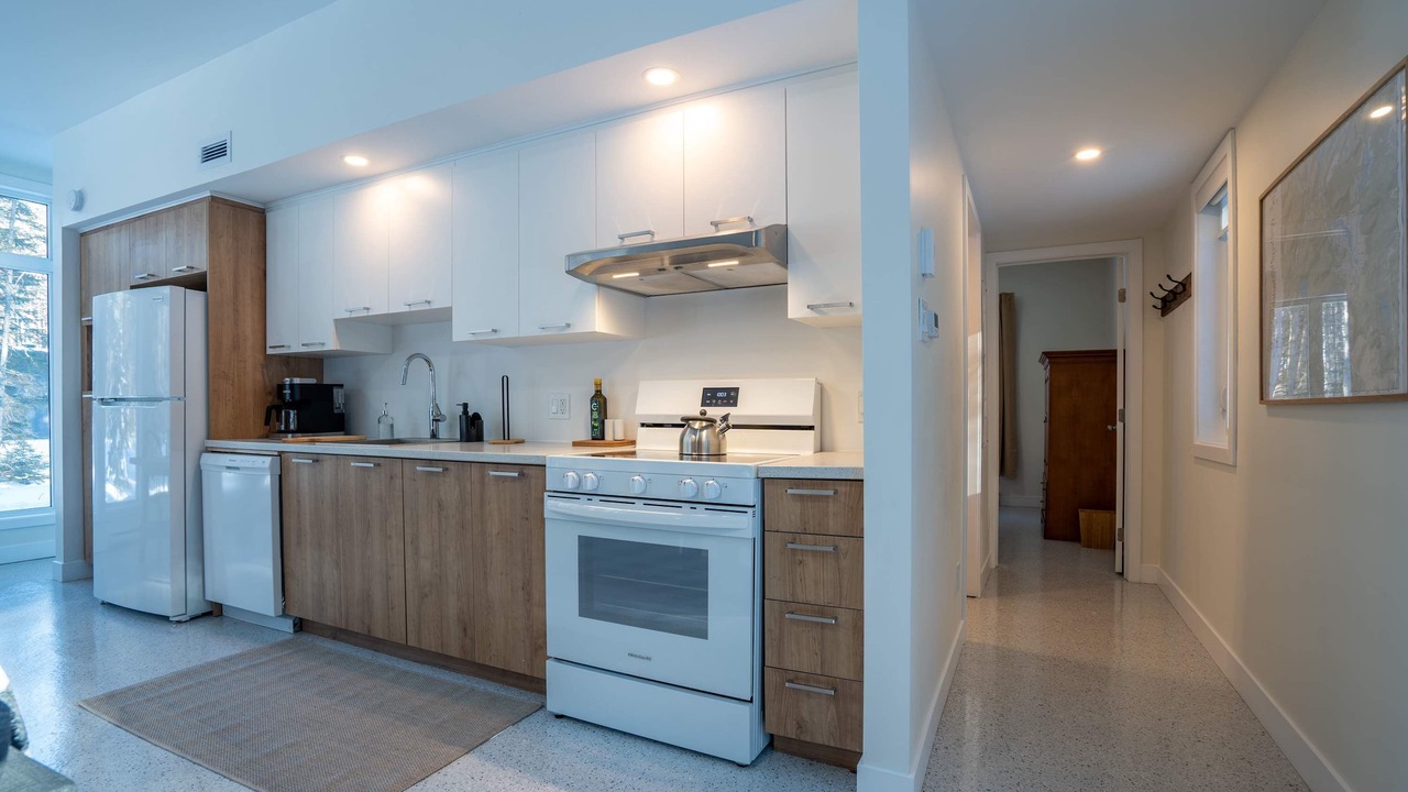 Photo of Kitchen in Saint-Alexis-des-Monts