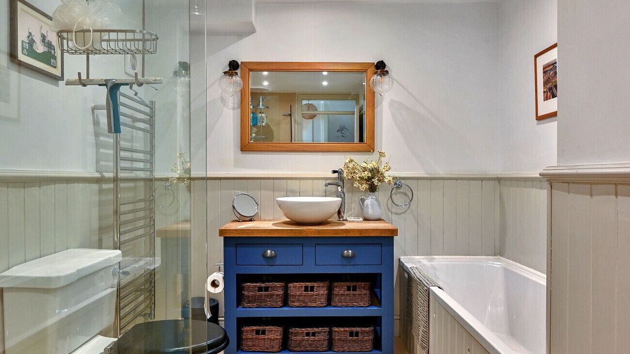 Photo of Bathroom in Lewes