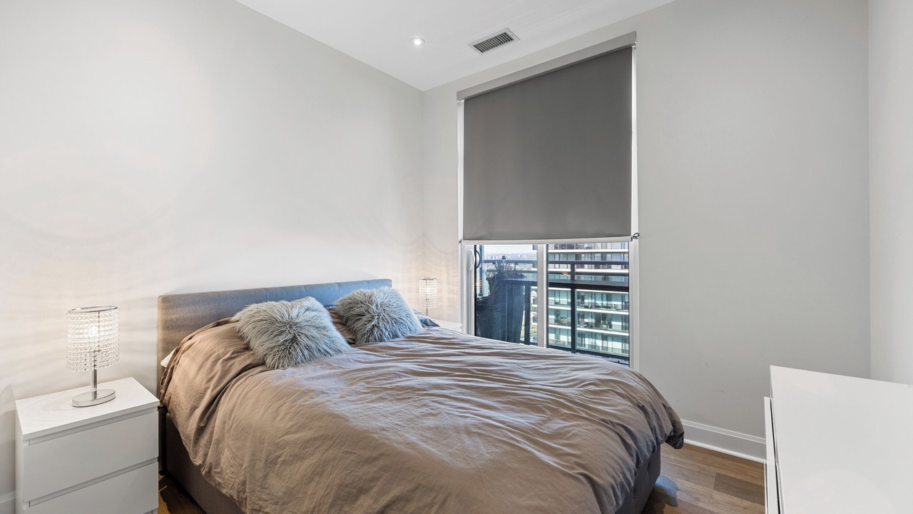 Photo of Bedroom in Humber Bay