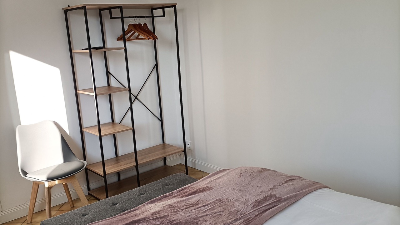 Photo of Bedroom in Brux