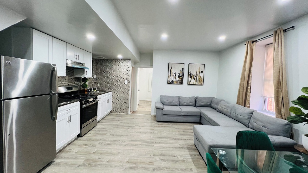 Photo of Others in Williamsbridge