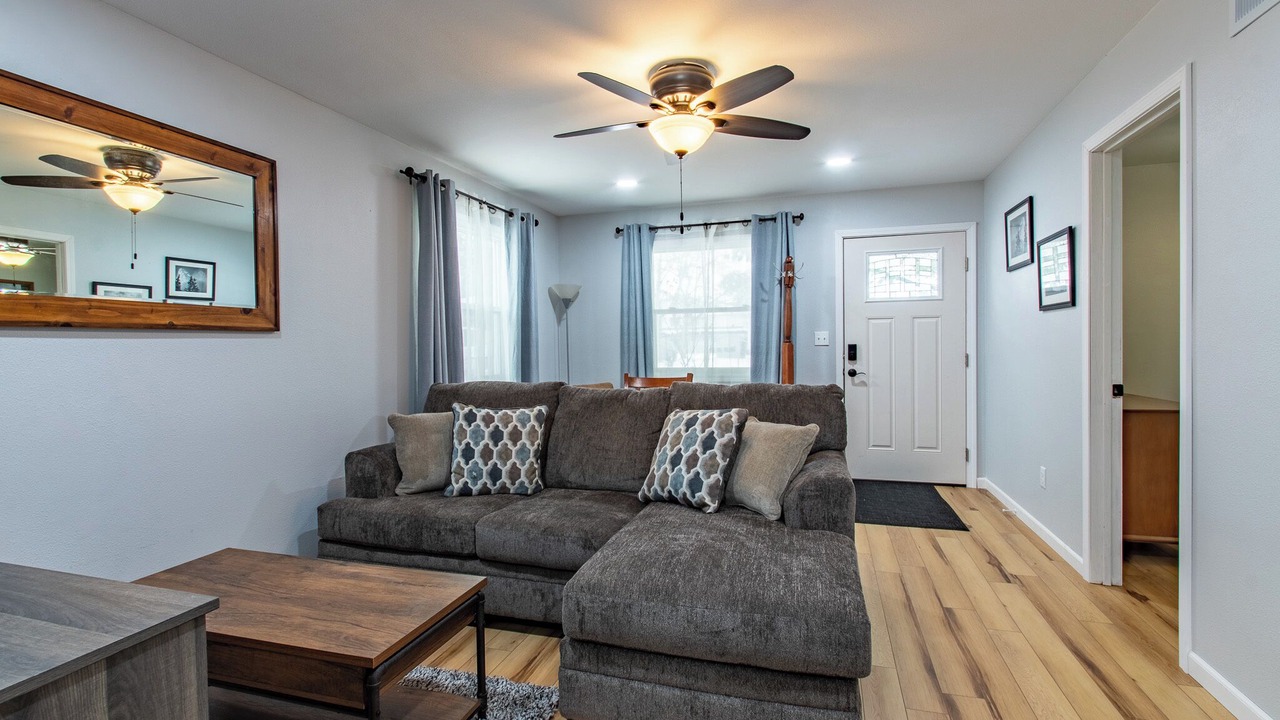 Photo of Livingroom in North Liberty