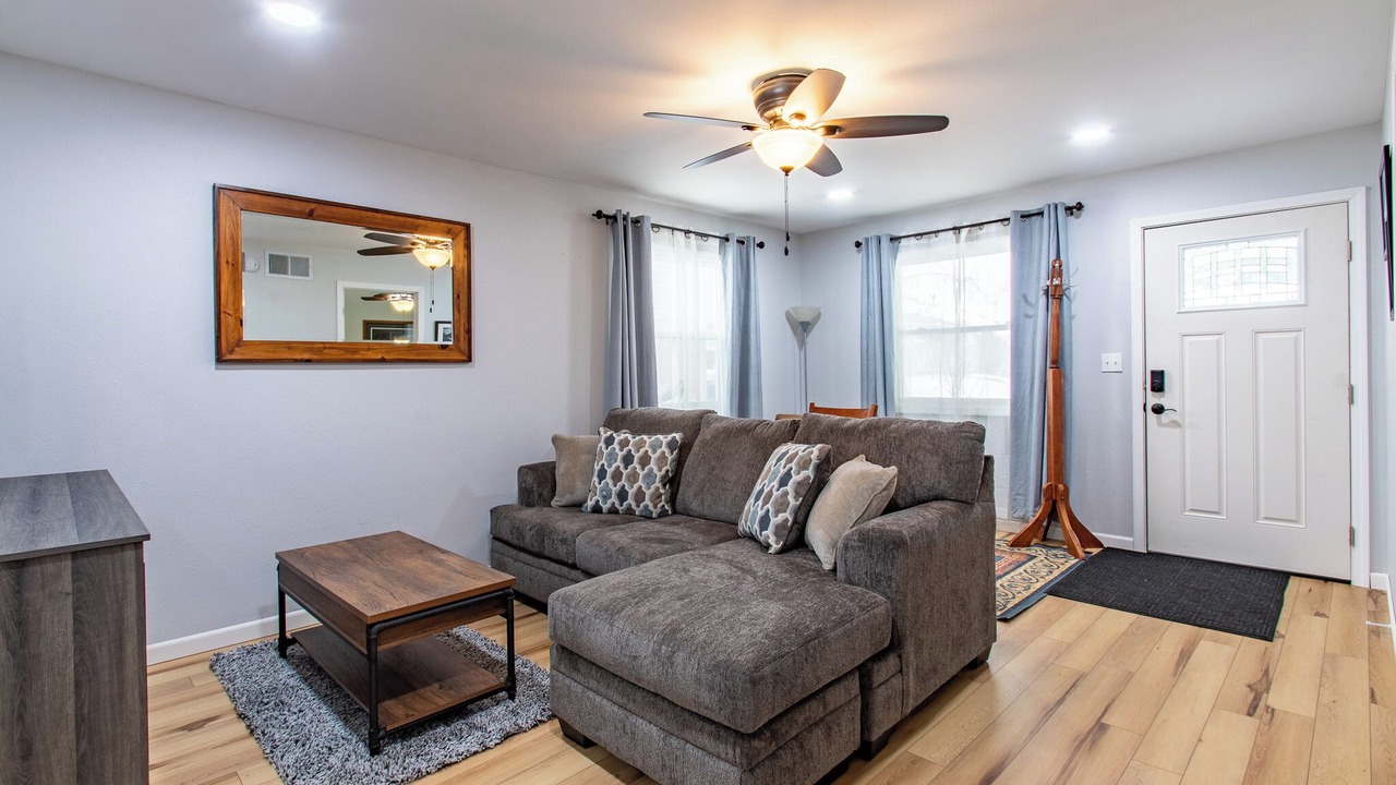 Photo of Livingroom in North Liberty
