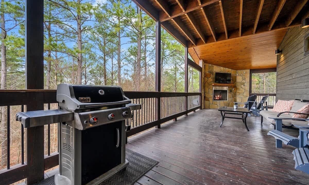 Photo of Patio Balcony in Broken Bow