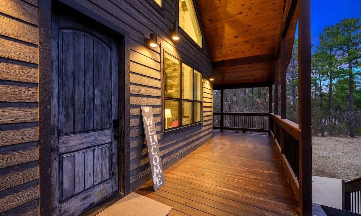 Photo of Patio Balcony in Broken Bow