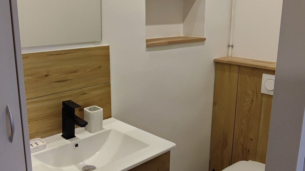 Photo of Bathroom in La Roche-sur-Yon