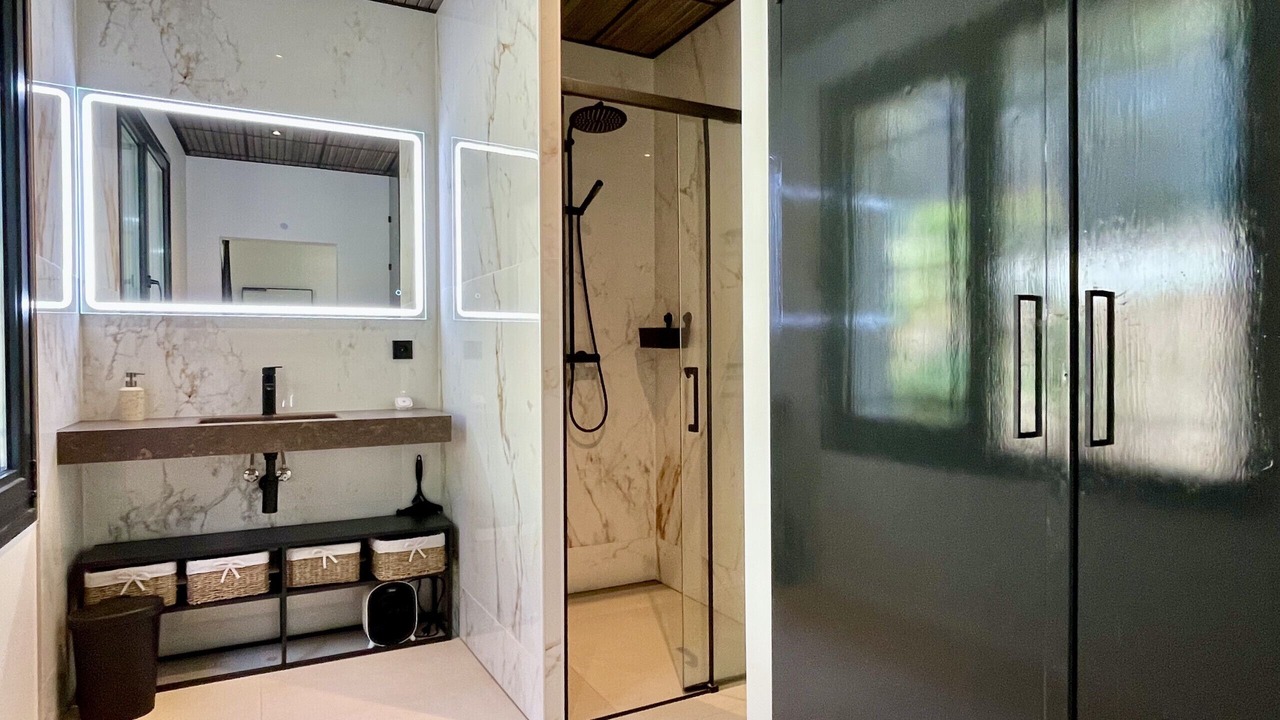 Photo of Bathroom in Pals