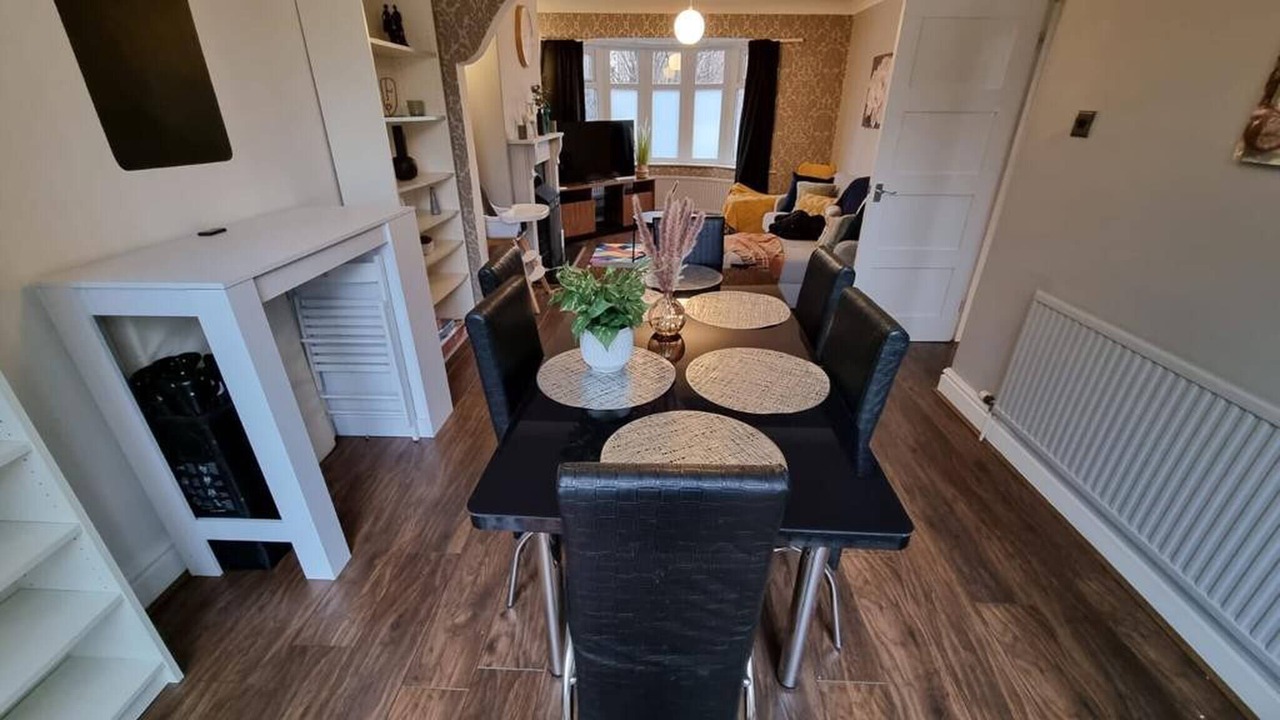 Photo of Others in Droylsden