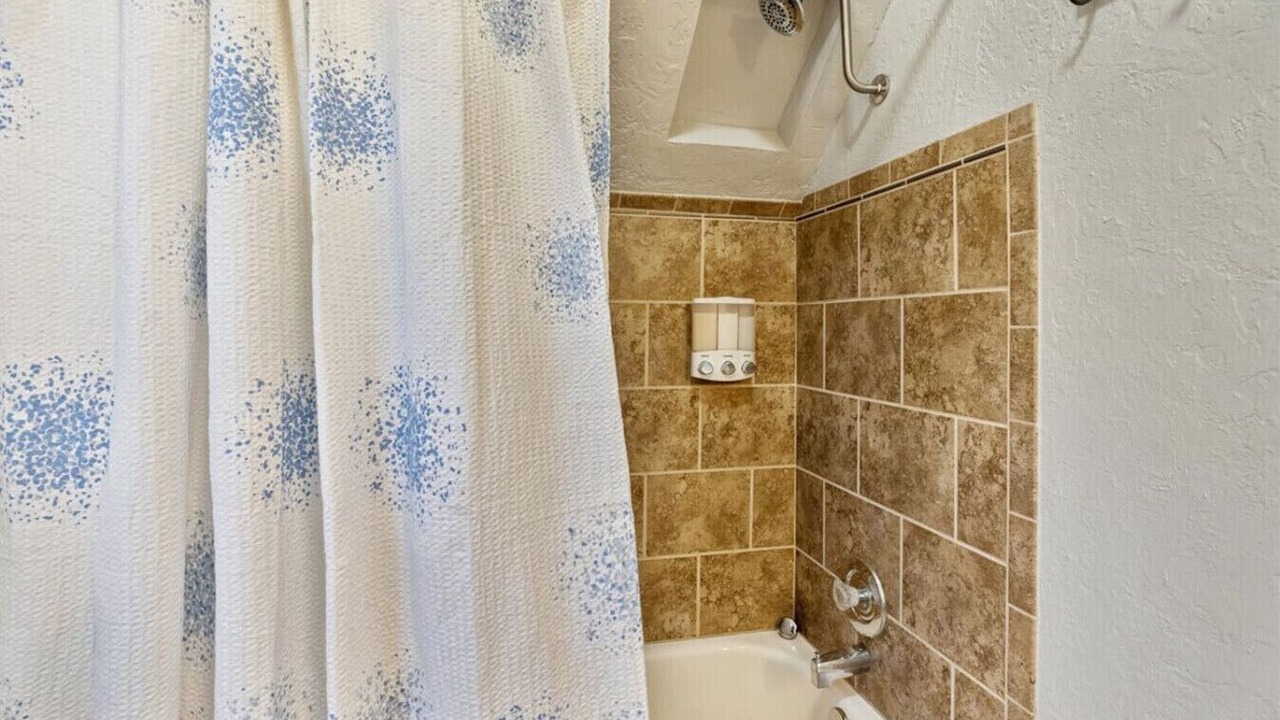 Photo of Bathroom in Lower Avenues