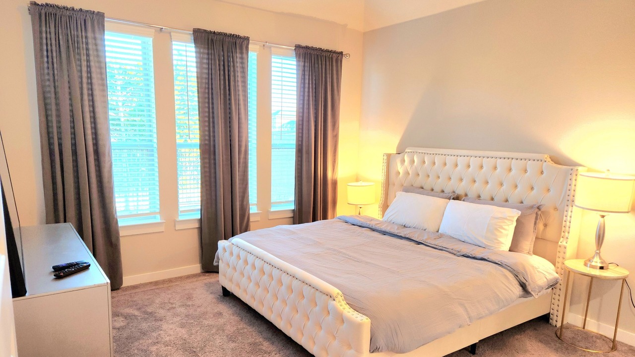 Photo of Bedroom in Forney