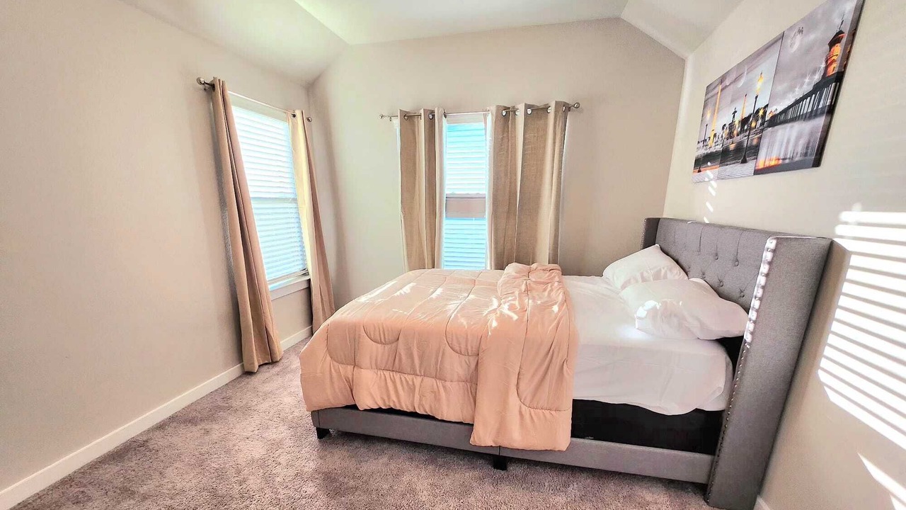 Photo of Bedroom in Forney