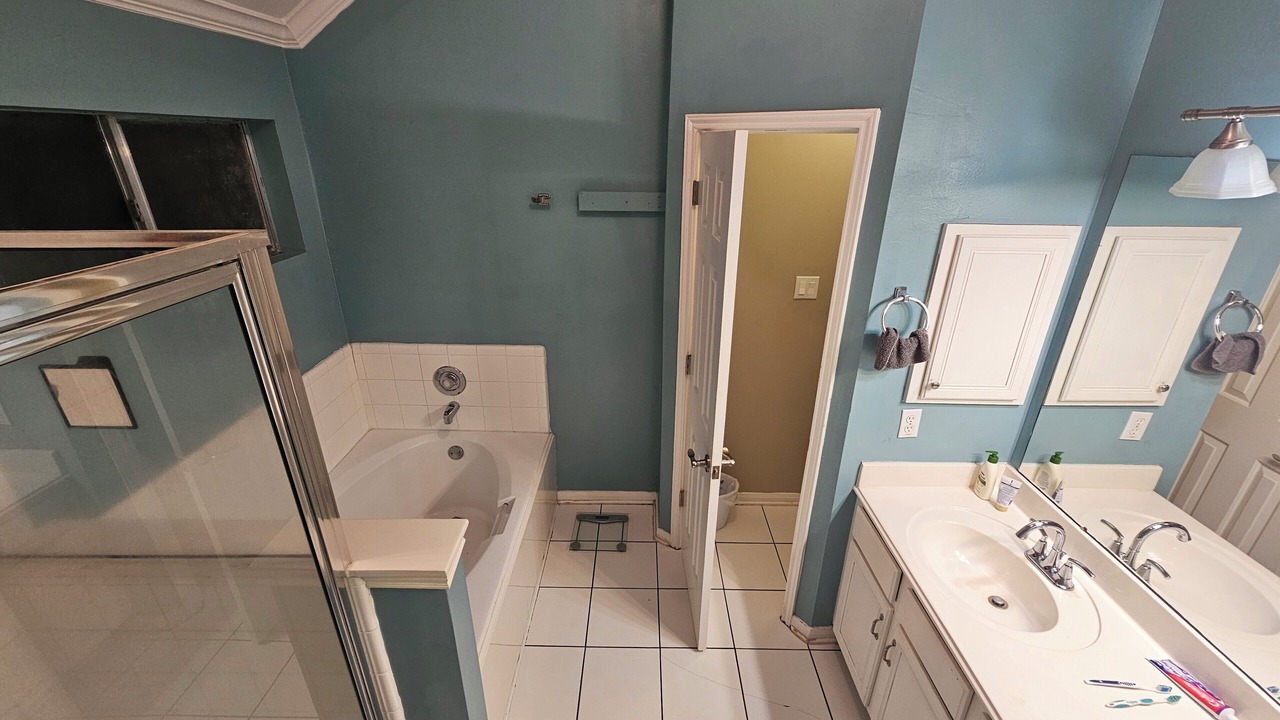 Photo of Bathroom in Spring