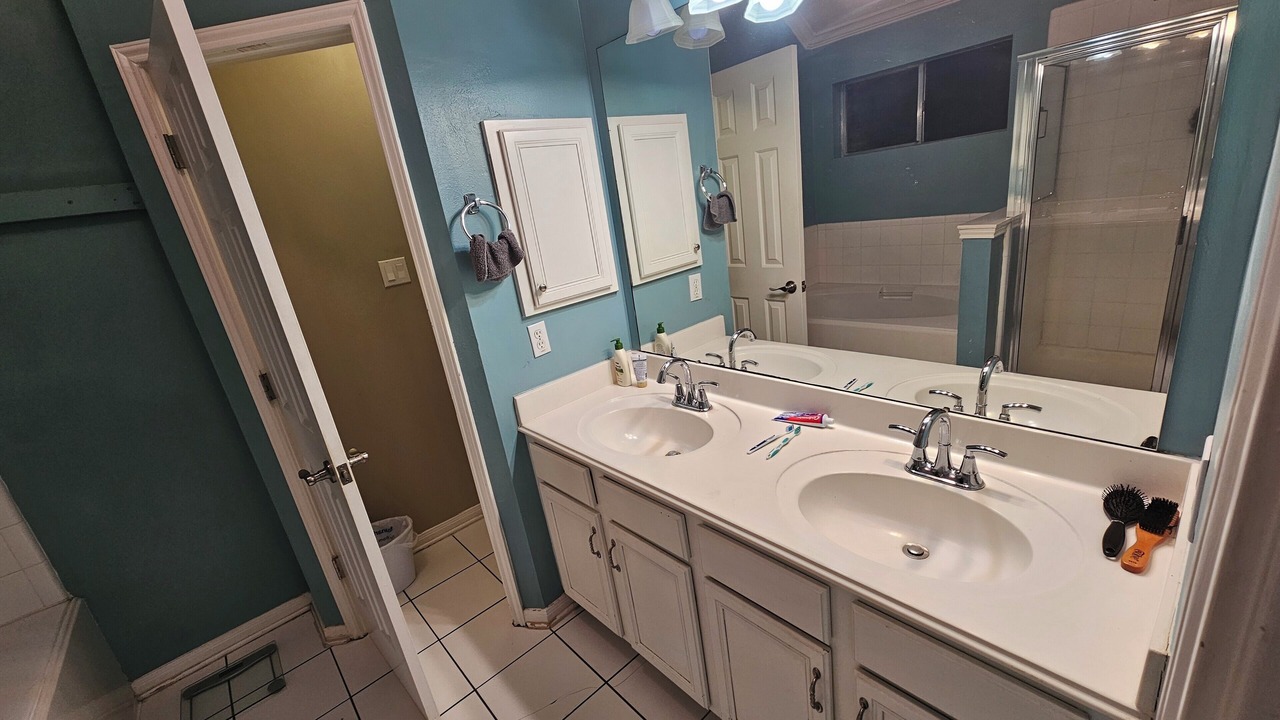 Photo of Bathroom in Spring