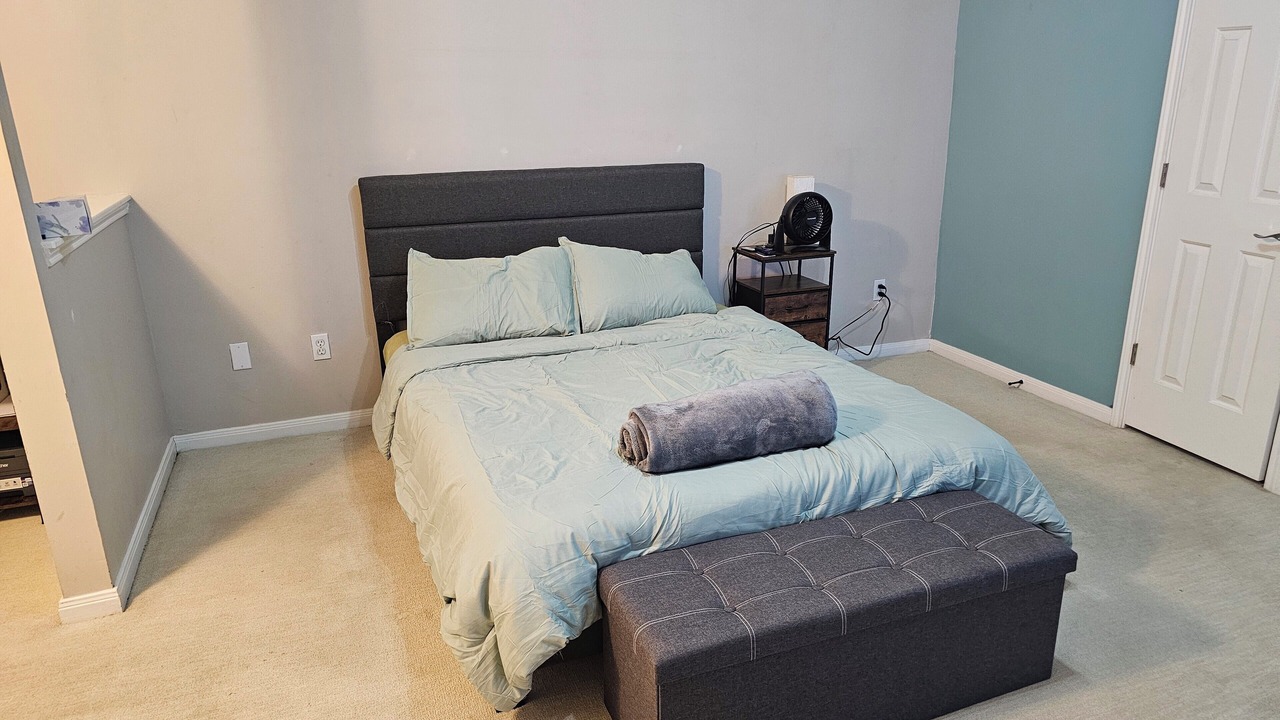 Photo of Bedroom in Spring