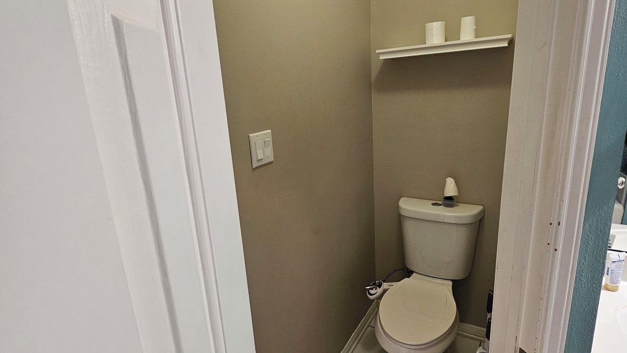Photo of Bathroom in Spring