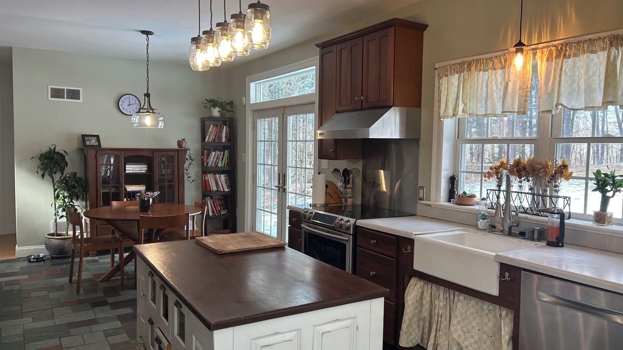 Photo of Others in Cold Spring