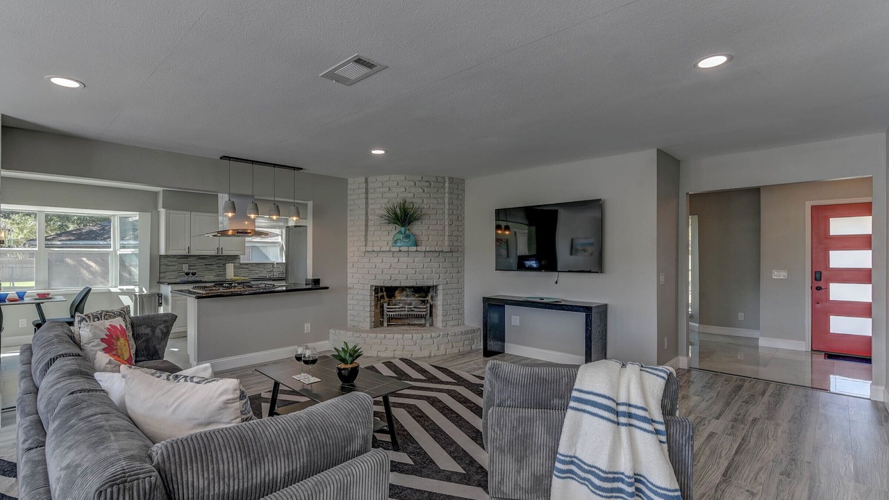 Photo of Livingroom in Clear Lake