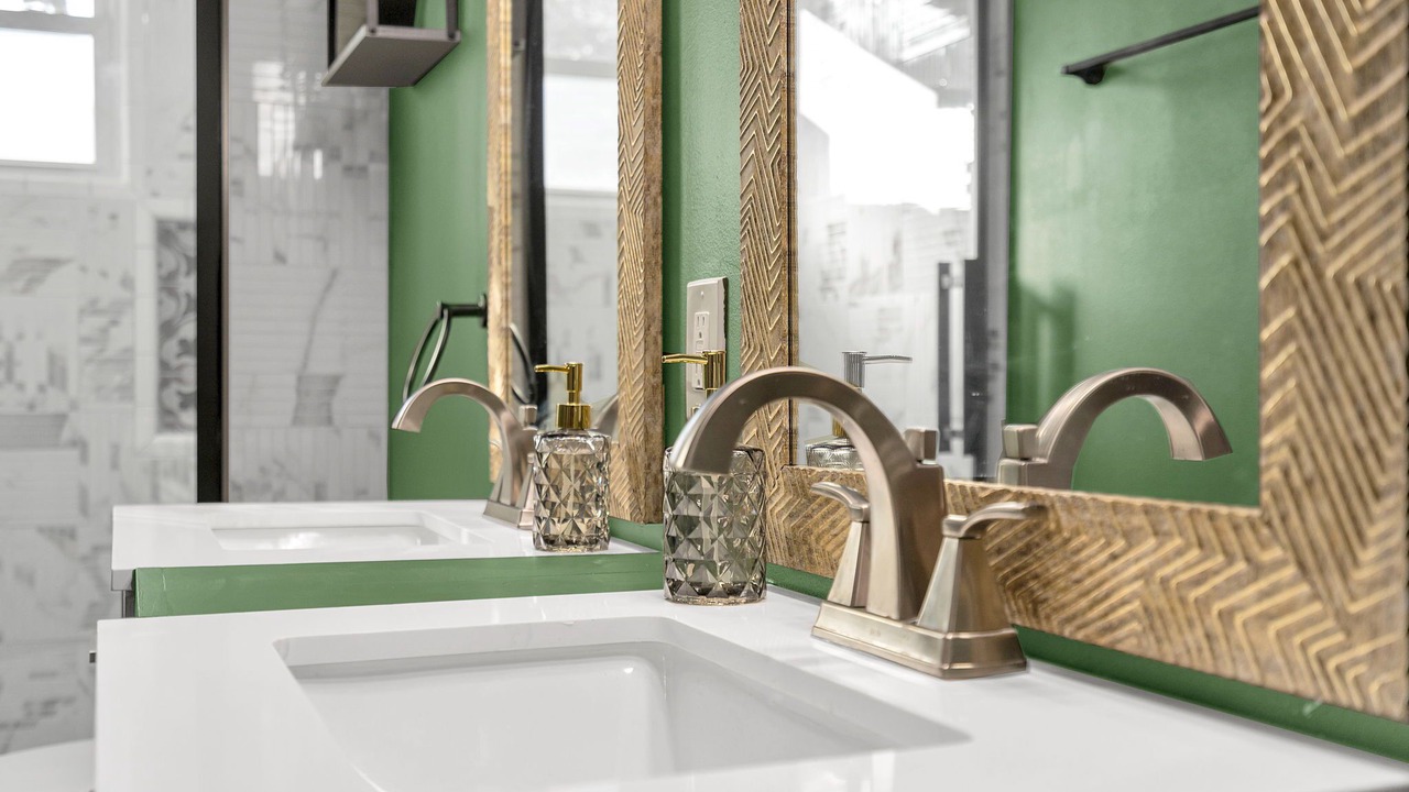 Photo of Bathroom in Destrehan