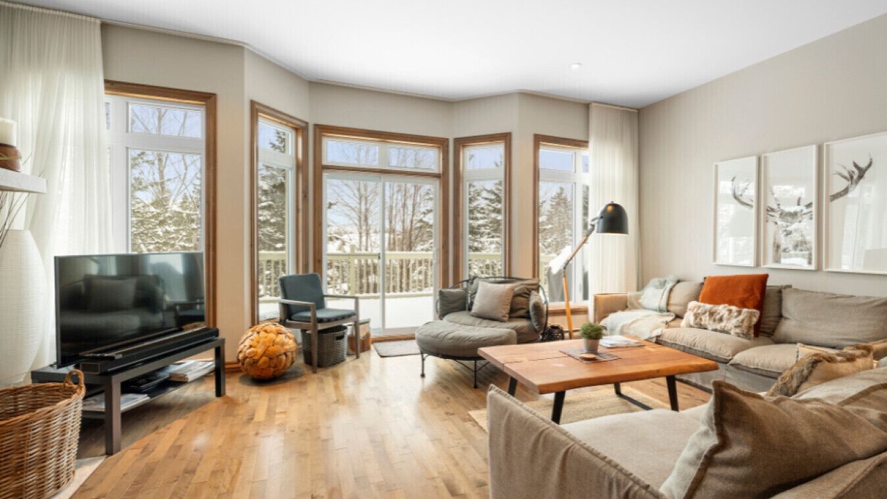 Photo of Livingroom in Mont-Tremblant