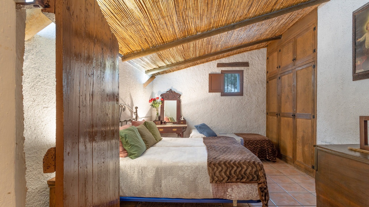 Photo of Bedroom in Pontons