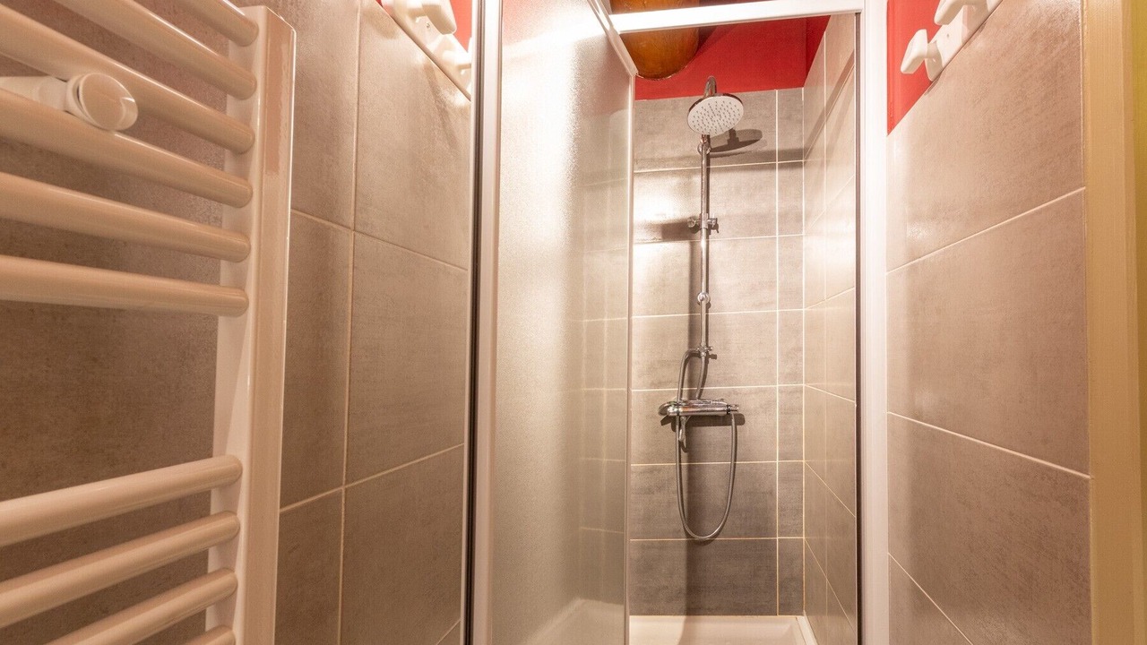 Photo of Bathroom in Lablachere