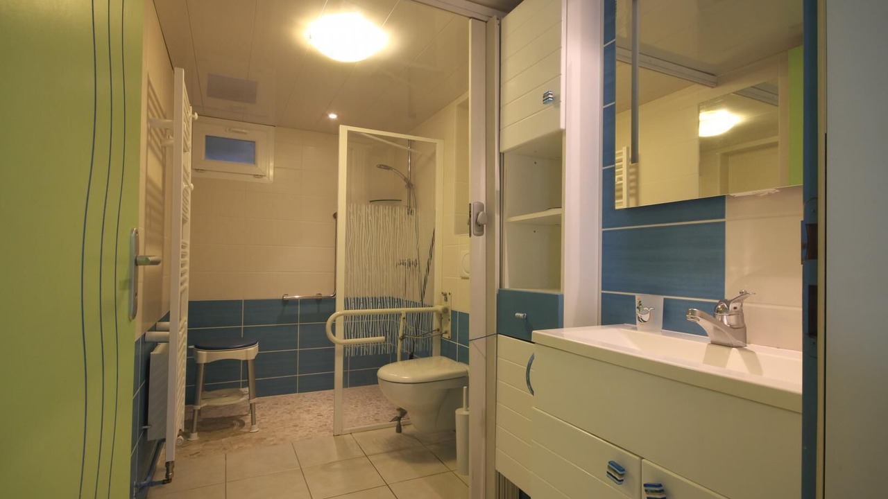 Photo of Bathroom in Saint-Martin-en-Campagne