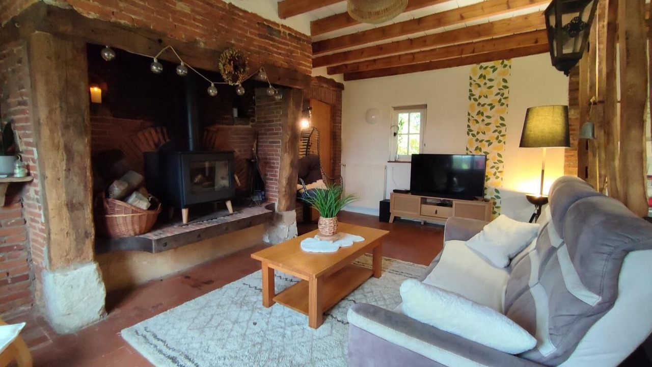 Photo of Livingroom in Limpiville