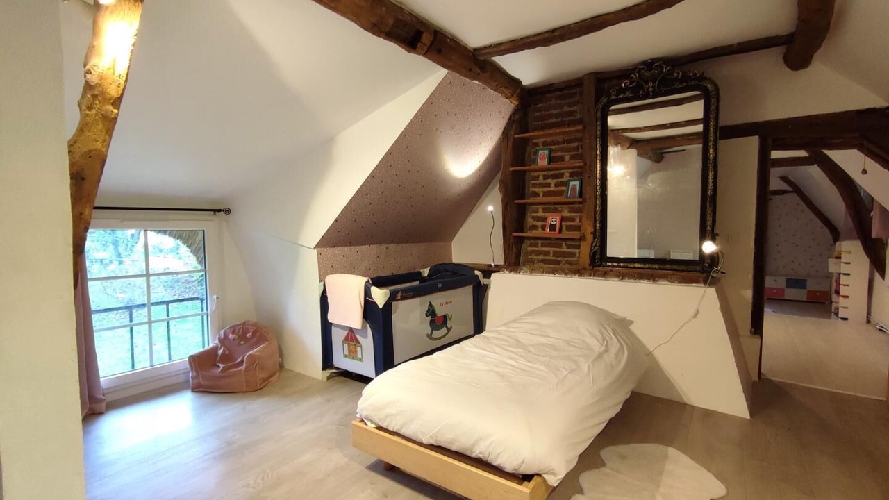 Photo of Bedroom in Limpiville