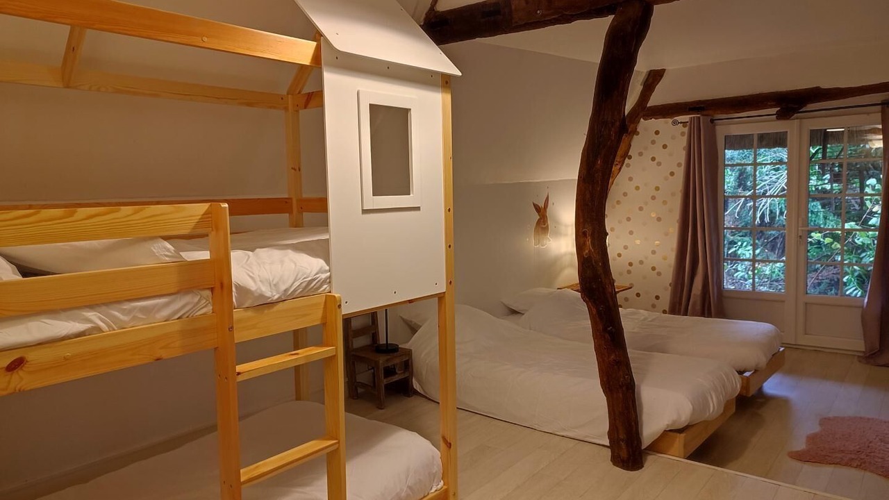 Photo of Bedroom in Limpiville