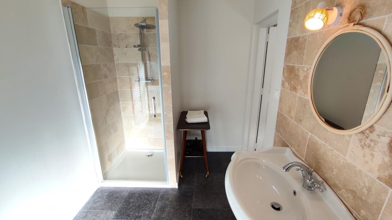 Photo of Bathroom in Saint-Jean-du-Cardonnay