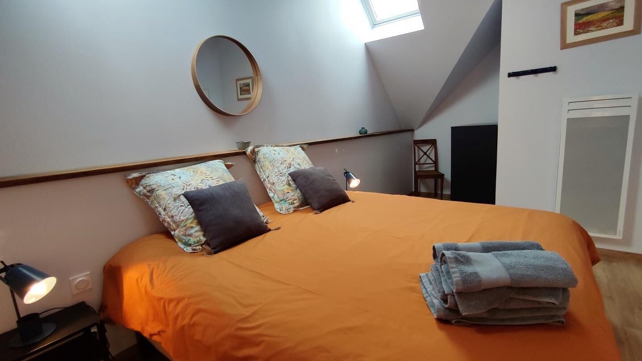 Photo of Bedroom in Bailly-en-Riviere