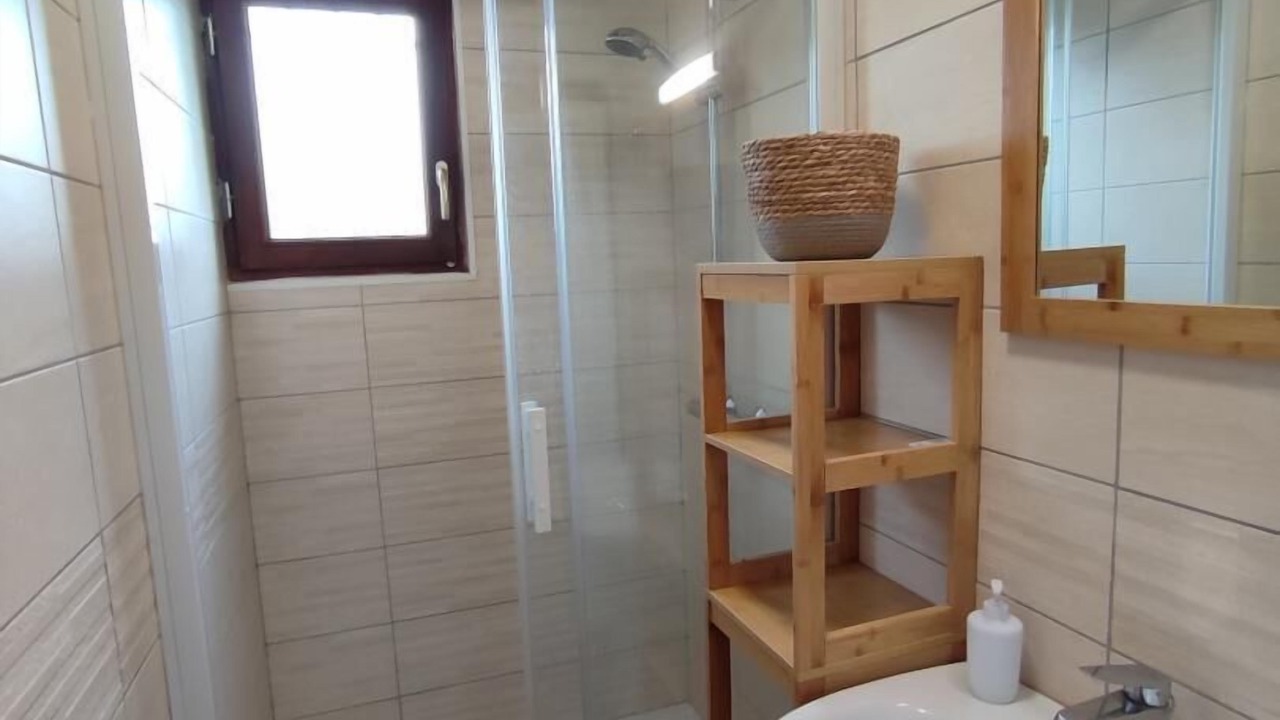Photo of Bathroom in Cuverville-sur-Yeres